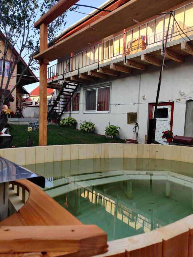 Casa Cosmin Cincu Hotell Eksteriør bilde