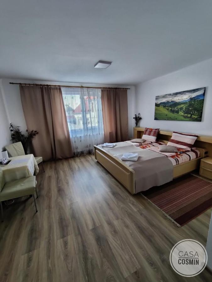 Casa Cosmin Cincu Hotell Eksteriør bilde